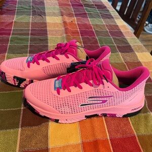 Skechers Men’s Pickleball Vibrant Pink Athletic Shoes